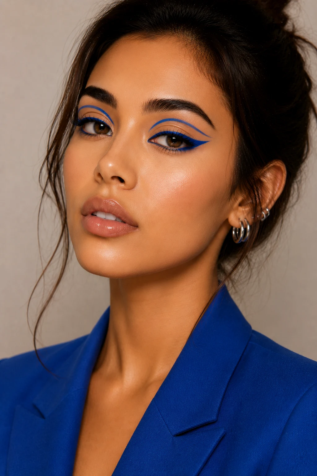 Electric Blue Graphic Liner Eyes — colorful eyeshadow looks style outfit