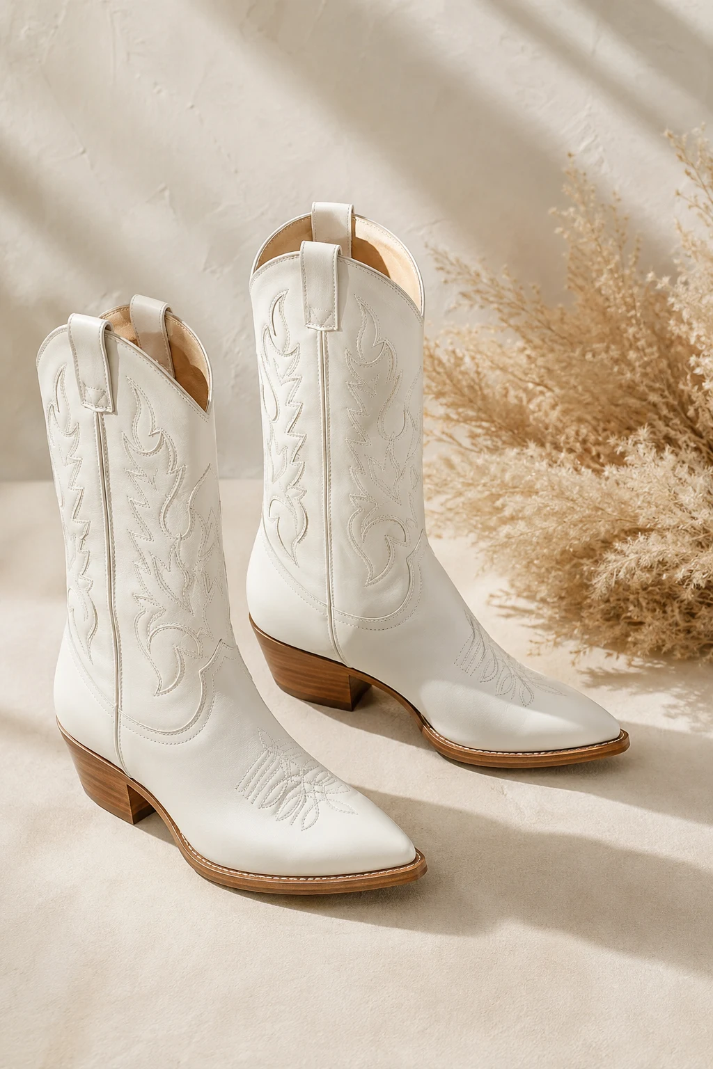 Classic White Cute Cowgirl Boots — cute cowgirl boots style outfit