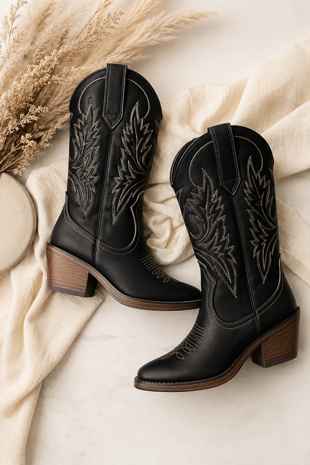 Black Cute Cowgirl Boots That Go with Everything — cute cowgirl boots style outfit