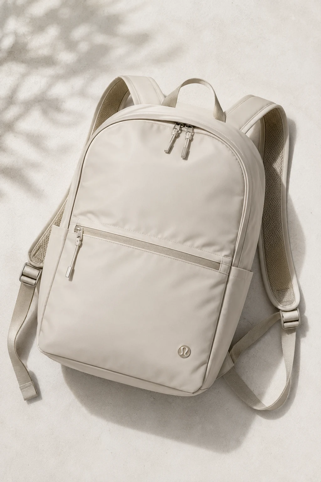 City Explorer Weekend Outfit — lululemon backpack style outfit