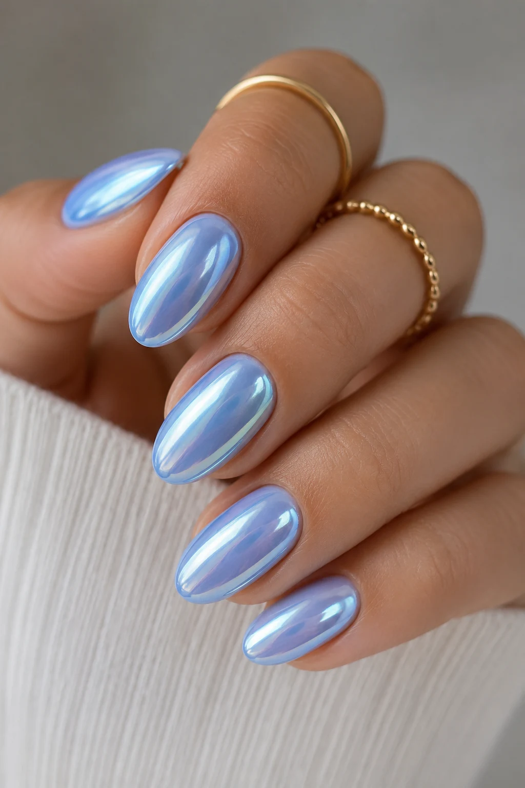 Short Baby Blue Chrome Almonds — baby blue chrome nails short style outfit