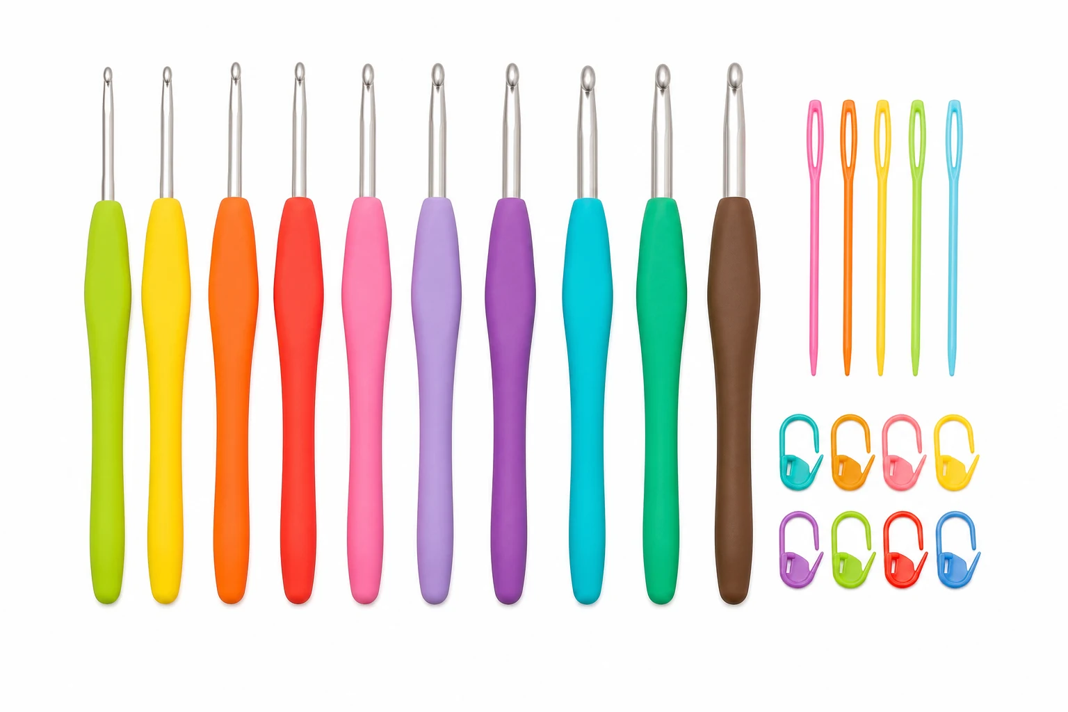 Clover Amour Crochet Hook Set with Yarn Needles and Stitch Markers
