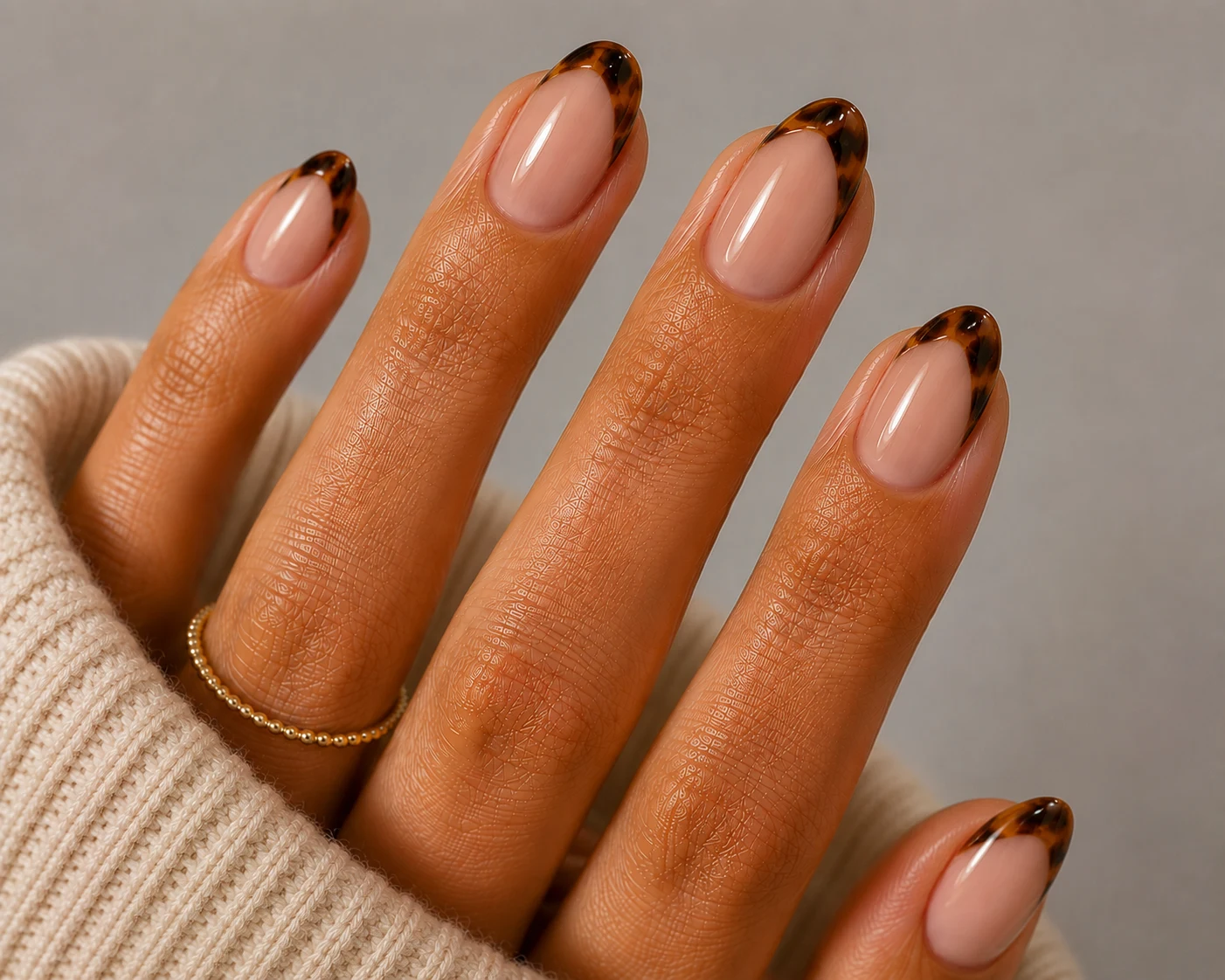 Iced Coffee Tortoiseshell — summer nails inspiration style outfit