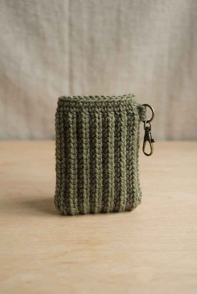 Minimalist Ribbed Card Holder — bag keychain crochet style outfit
