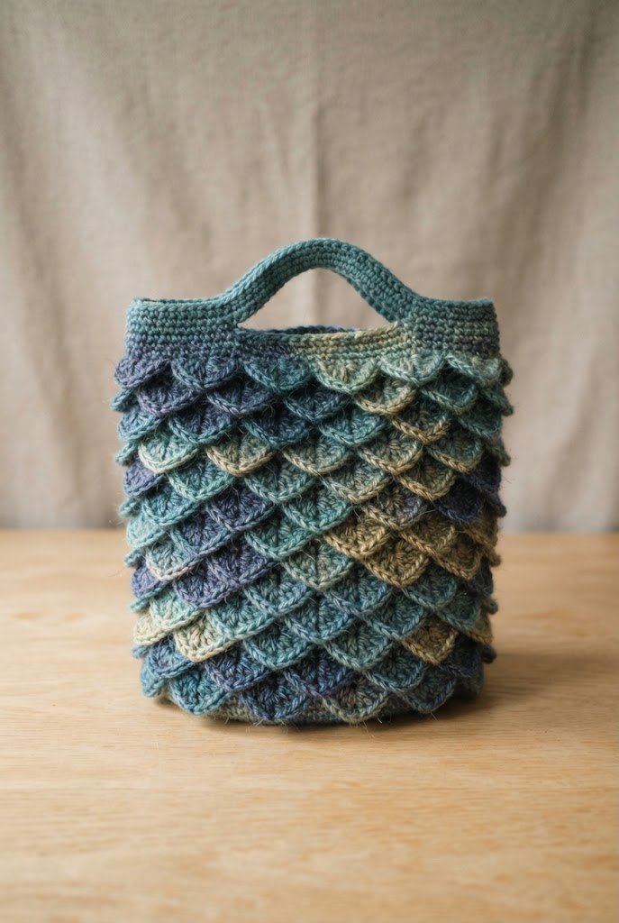 Mermaid Scale Shimmer Handbag — crochet jute bag style outfit