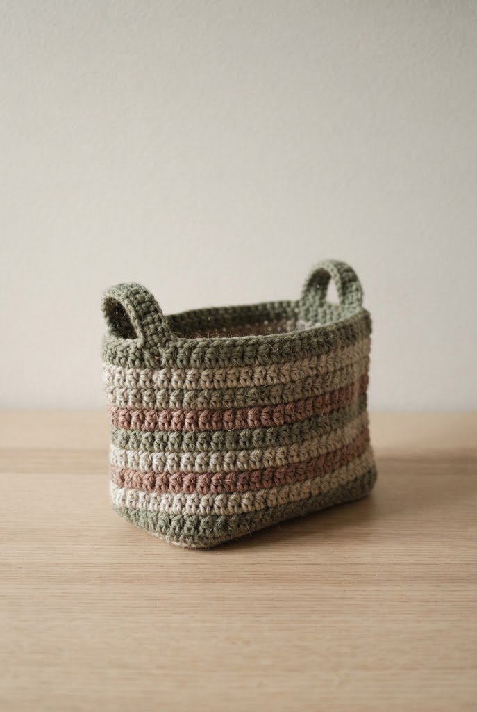 The Stroller-Strapped Caddy — crochet baby bag style outfit