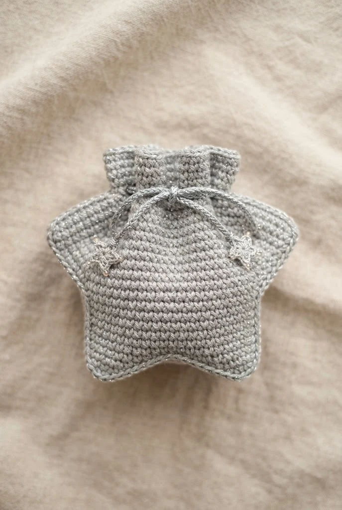 Silver Glint Starry Pouch — crochet charm bag